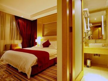 Coral Olaya Riyadh